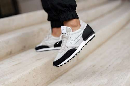 Nike Air Men`s DBreak-Type Light Orewood/ Black CT2556 100 Size UK 10 (SA 10)
