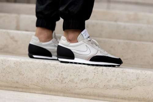 Nike Air Men`s DBreak-Type Light Orewood/ Black CT2556 100 Size UK 10 (SA 10)