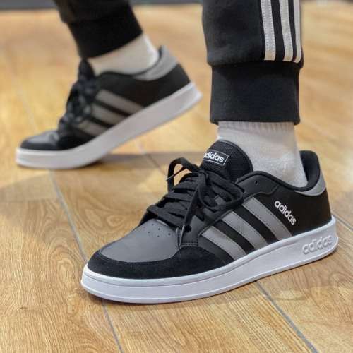 adidas Men`s BREAKNET Core Black / Grey Three / Cloud White H01967 Size UK 10 (SA 10)