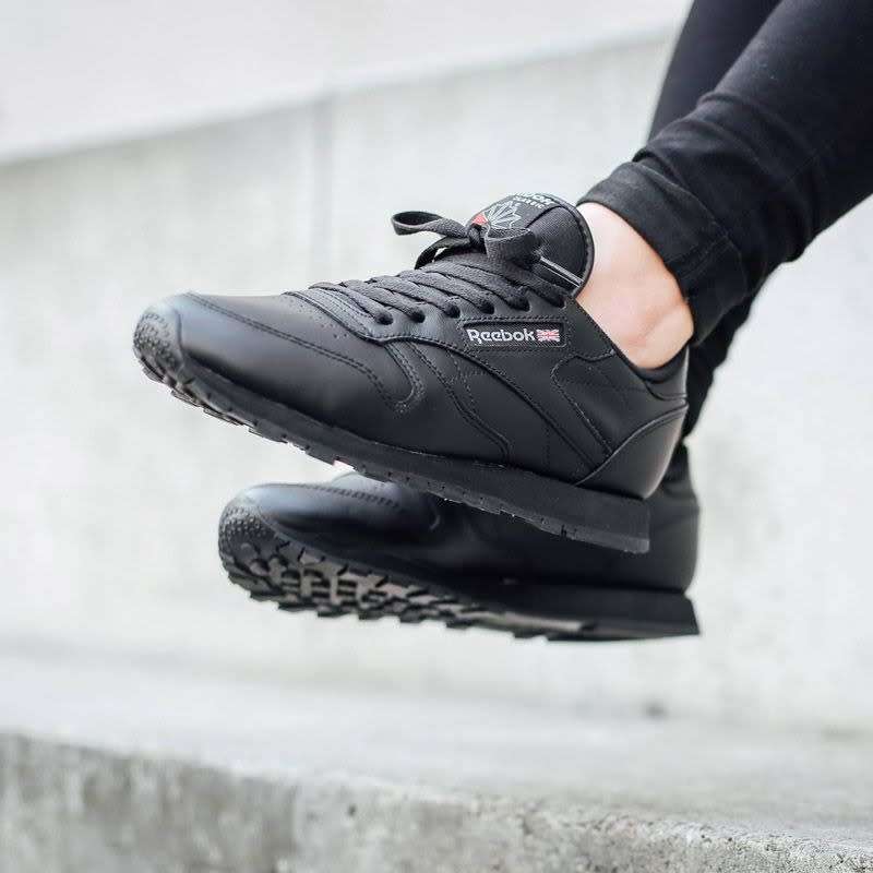 Reebok Women`s Classic Leather Core Black/ Pure Grey 3912 Size UK 6 (SA 6)