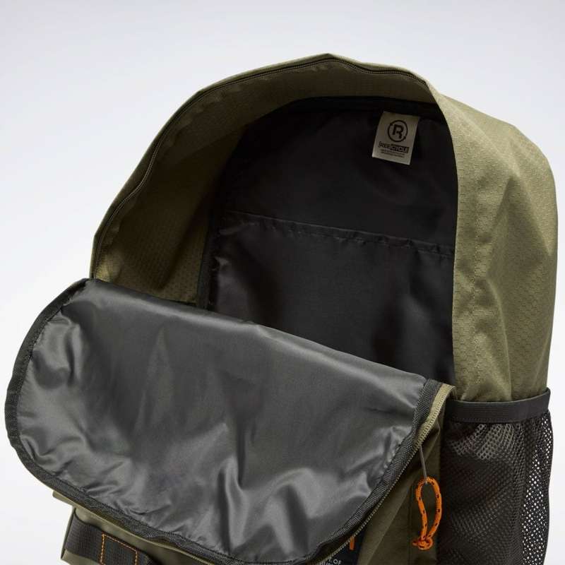 Reebok UNISEX Classics Camping Archive Backpack Army Green Backpack H47475