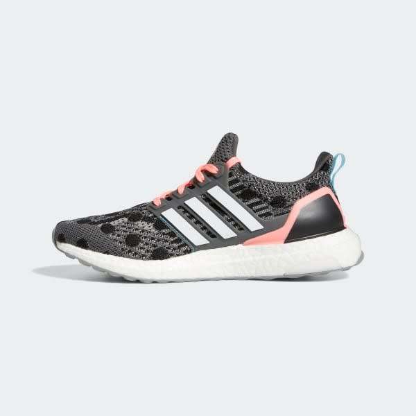 Black Friday adidas UNISEX ULTRABOOST 5 DNA Grey Five/ Cloud White GZ0399 Size UK 10 (SA 10)