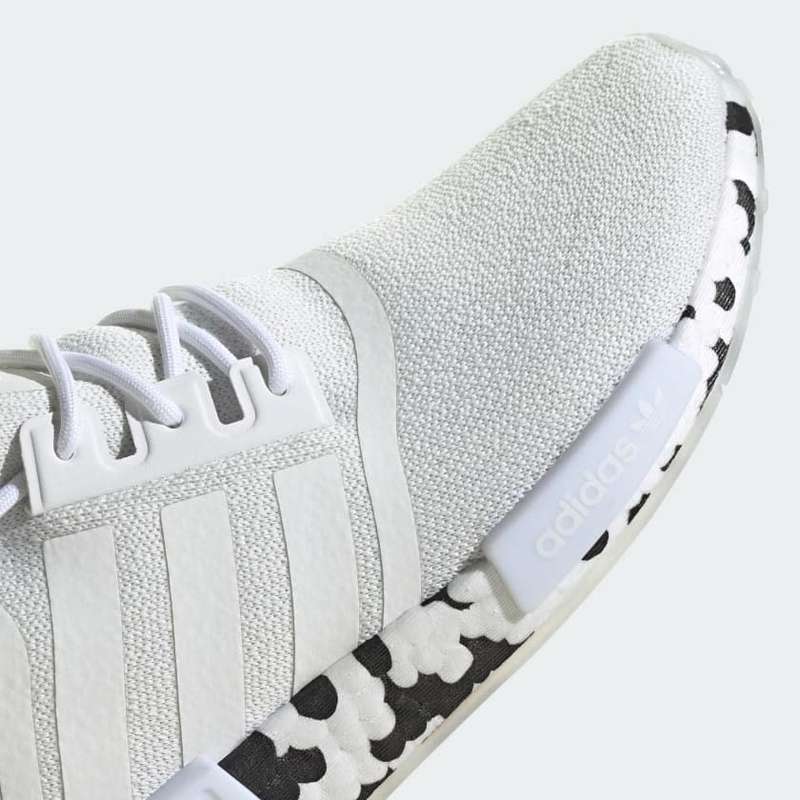 adidas Men`s NMD_R1 Cloud White / Core Black GZ4307 Size UK 8 (SA 8)