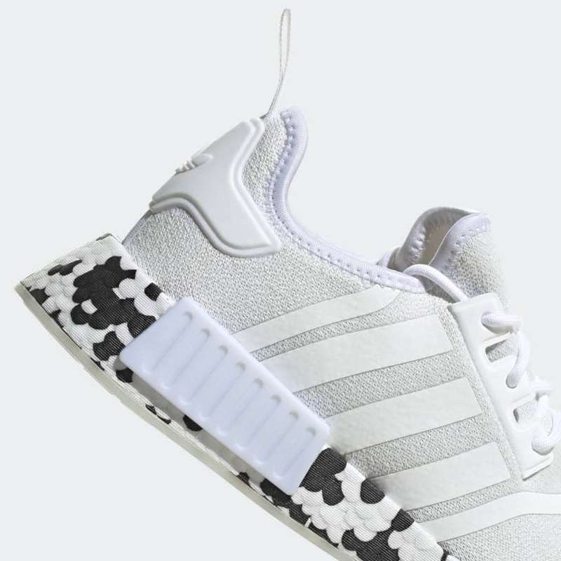 adidas Men`s NMD_R1 Cloud White / Core Black GZ4307 Size UK 8 (SA 8)