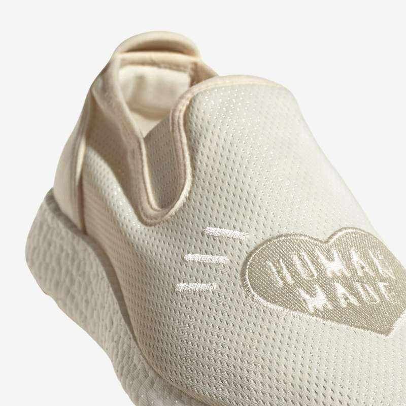 adidas Men`s PURE SLIP-ON HUMAN MADE CREAM WHITE GX5203 Size UK 11 (SA 11)