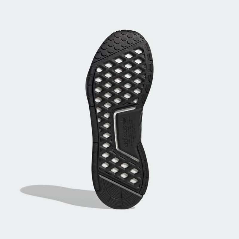adidas Men`s NMD_V3 Core Black/ Cloud White/ Grey Six HP4316 Size UK 6 (SA 6)