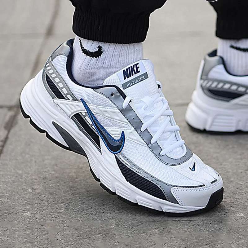 Nike Men`s Initiator White/  Metallic Cool Grey 394055 101 Size UK 9.5 (SA 9.5)