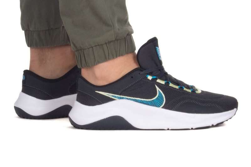 Nike Men`s LEGEND ESSENTIAL 3 NN Anthracite/ Blue Lightning DM1120 004 Size UK 12 (SA 12)