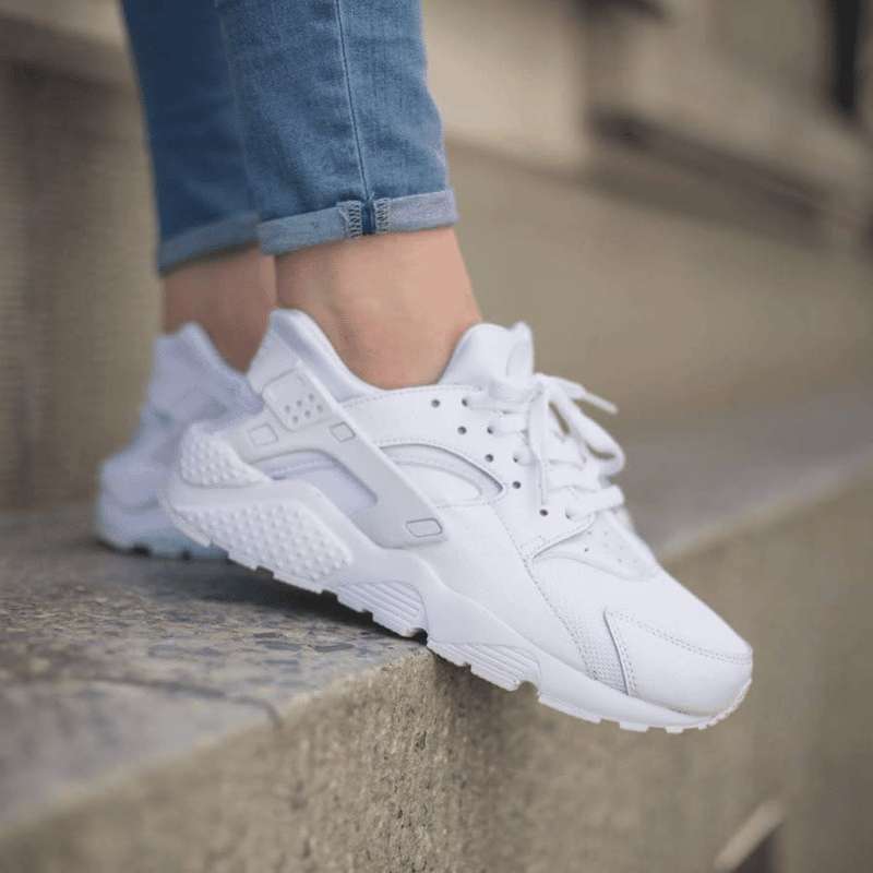Nike huarache platinum white uk store