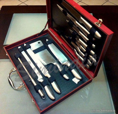 New Arrivals - 12 Piece Kitchen Knife Set - Stainless Steel Collection in Fine Wooden Box