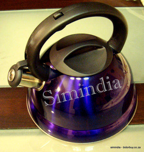 New Arrivals - 3,0 Litre Acrylic Funky Coloured Energy Saving Whistling Kettle