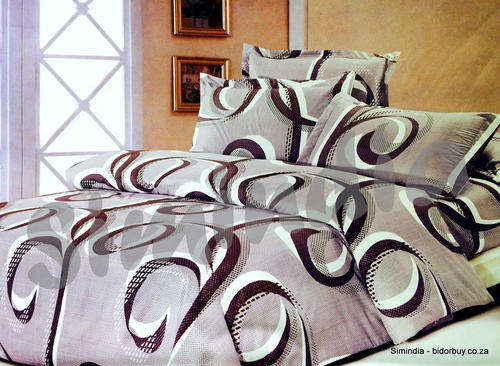 Queen Superior Super Soft Quality 6 pcs Printed Duvet Cover Set