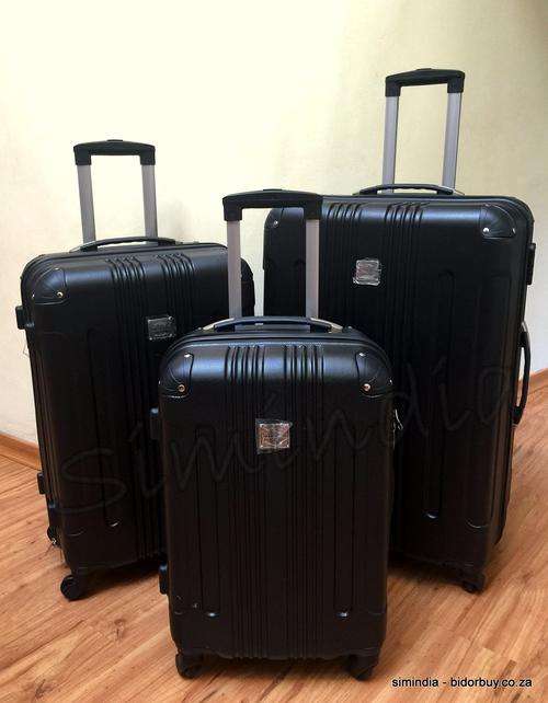 Set of 3 Suitcases Travel Trolley Luggage, ABS with Universal Wheels - Travel in Style - BLACK