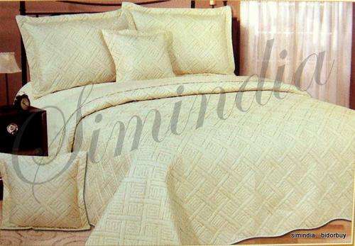 Cotton Quilted 4 pcs bed spread.