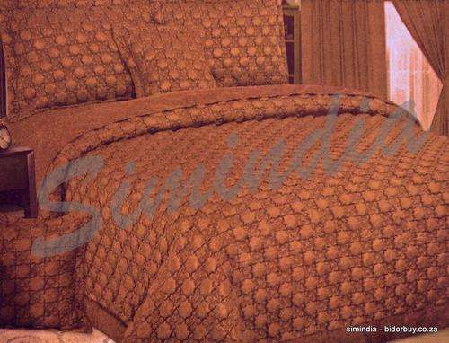 Queen size Bedspread Superior Luxurious Polycotton embossed 6 Piece