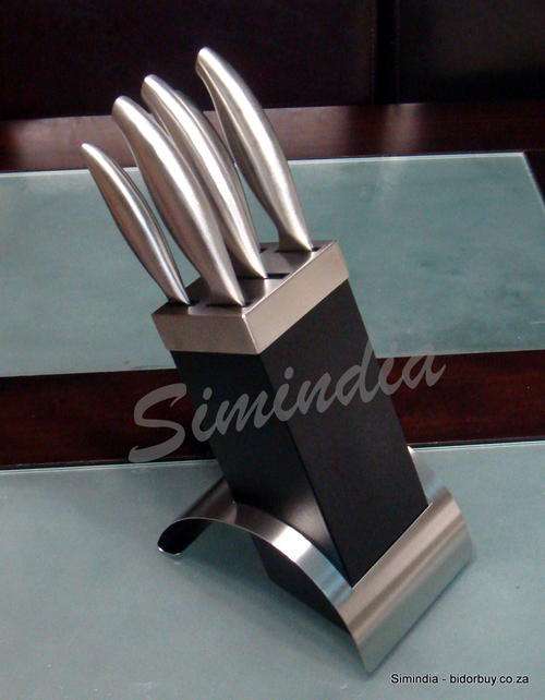 New Arrivals - 5 piece Stainless Steel Knife set with Elegant Stand (Chrome finish)