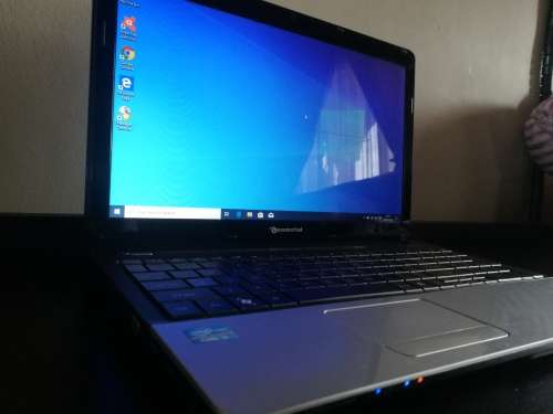 i5 8gb ram laptop