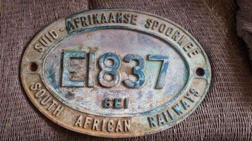 6E1 Train Plate