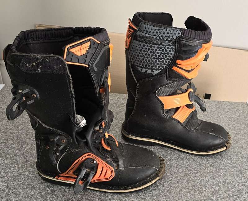Fly Racing Maverik Kids Motocross Boots - size 3
