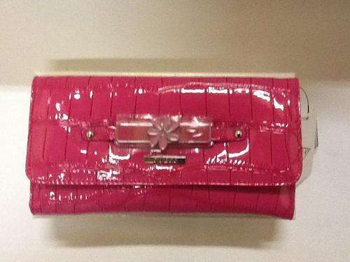 Guess Wallet Pink