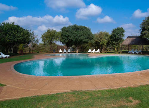 Midweek @ Monateng Safari Lodge, 6 sleeper 30 May - 3 June 2016