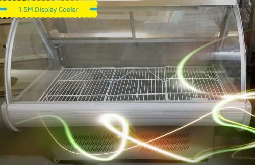 1.5M MEAT DISPLAY FRIDGE FOR SALE / COMMERCIAL REFRIGERATED DISPLAY CASE / CURVED GLASS FRONT FRIDGE