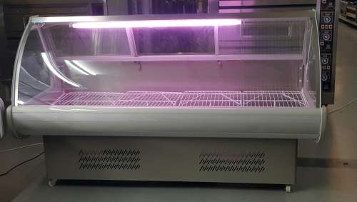 1.5M MEAT DISPLAY FRIDGE FOR SALE / COMMERCIAL REFRIGERATED DISPLAY CASE / CURVED GLASS FRONT FRIDGE