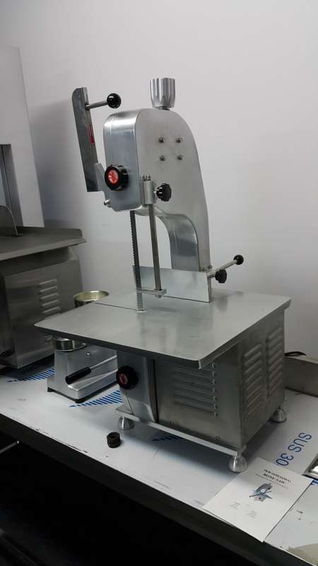 BAND SAW FOR SALE - MEAT CUTTER BANDSAW - ELECTRIC MEAT BONE SAW - J 210 MEAT SAW