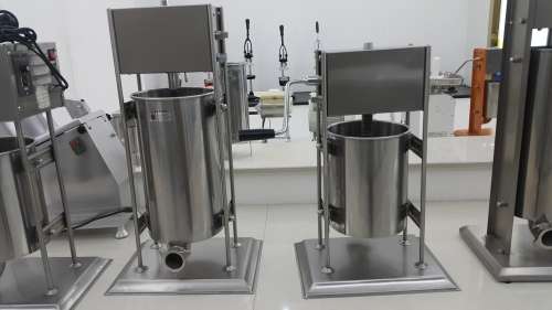 SAUSAGE FILLER MACHINE 10L - SAUSAGE MAKING MACHINE FOR SALE - WORS STOPPER