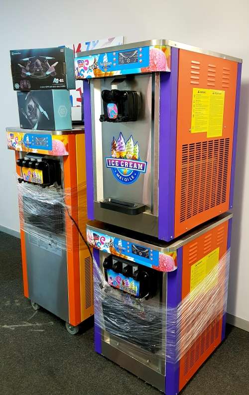 ICE CREAM MACHINE - ICE CREAM MAKER - SOFT SERVE ICE CREAM MACHINE - SINGLE FLAVOR ICE CREAM MACHINE