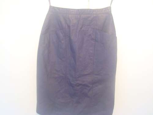 GENUINE LEATHER SKIRT  ****DEEP PURPLE