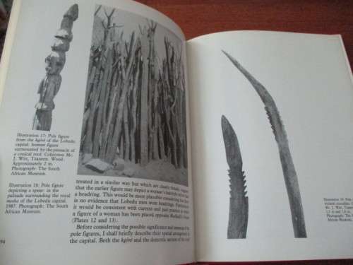 AFRICAN ART IN SOUTHERN AFRICA. From Tradition to Township