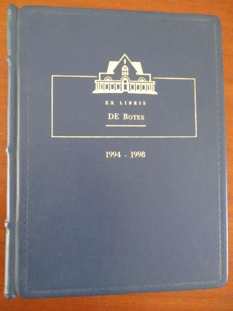 De Luxe. BISHOPS 150 - Signed. Limited edition