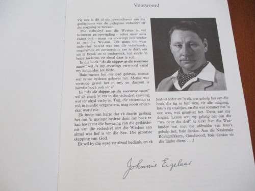 Geteken. AS DIE SKIPPER OP DIE VOORSTEWE STAAN! Johnnie Eiegelaar