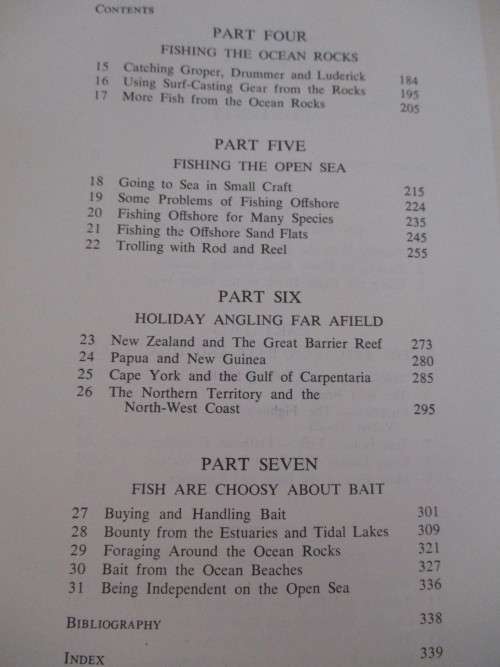 THE SALTWATER ANGLER. How-to-do-it book for Australian and New Zealand Fishermen