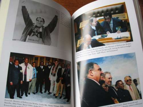 Ronnie Kasrils. A SIMPLE MAN - Kasrils and the Zuma Enigma