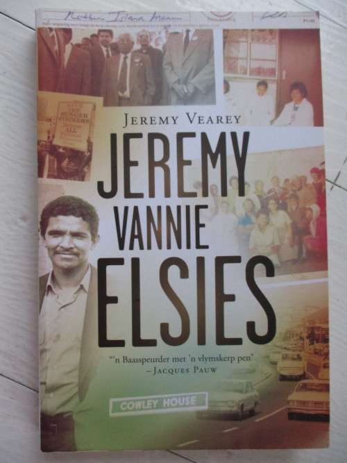Jeremy Veary. JEREMY VANNIE ELSIES. 'n Baasspeurder met 'n vlymskerp pen