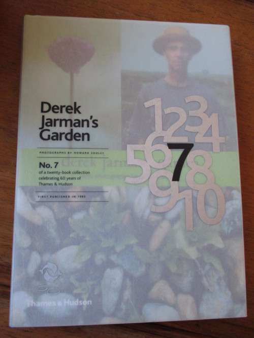 DEREK JARMAN'S GARDEN