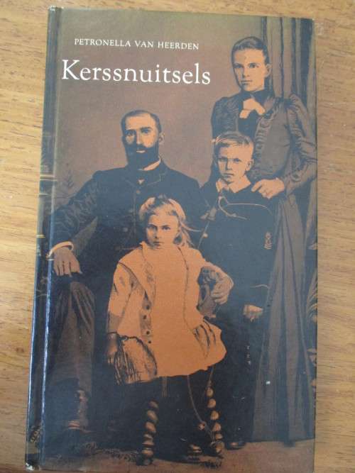 KERSSNUITSELS. Petronella van Heerden