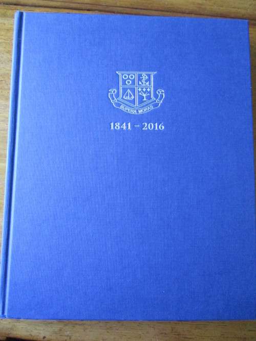 BROTHERS IN AN ENDLESS CHAIN  Celebrating 175 years of the Wynberg Boy`s Schools Neil Veitch