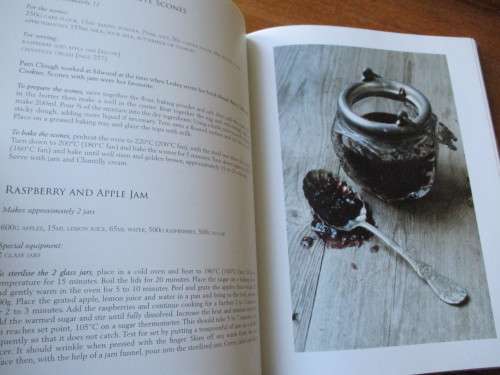 A YEAR AT SILWOOD. Recipes from South Africa's first cookery school