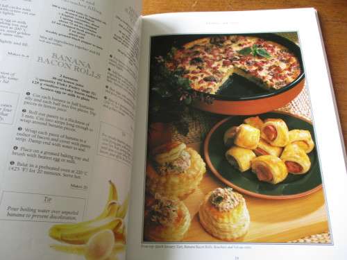The SNOWFLAKE Book of Baking