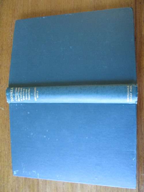 TANDALLA  A Danish game warden`s study of wild life, Kenya and Tanganyika Count G. Ahlefeldt Bille