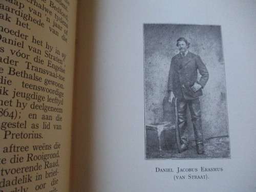 TALANA  Die Drie Generaals-slag by Dundee  met Lewensskets van Genl. D Erasmus  Dr. G.S. Preller