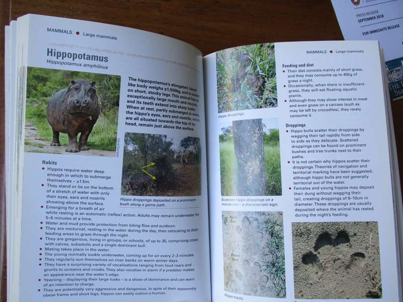 TRACKER MANUAL A pracyical guide to tracking in Southern Africa A van den Heever R Mhlongo K Benadie