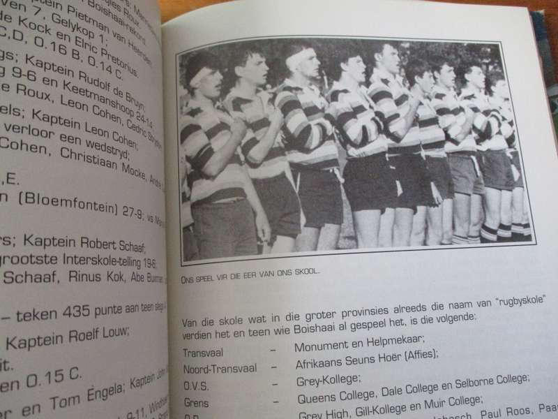 IN DIE PAARL GROEI `N BOOM  Tom Engela  Hoër Jongenskool Paarl 1868-1989