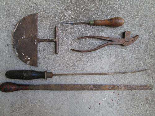 Vintage LEATHERWORK TOOLS