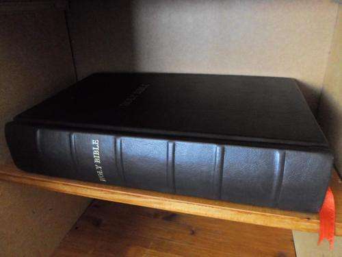 1824 BIBLE. Large size. The Self-interpreting Bible - John Brown
