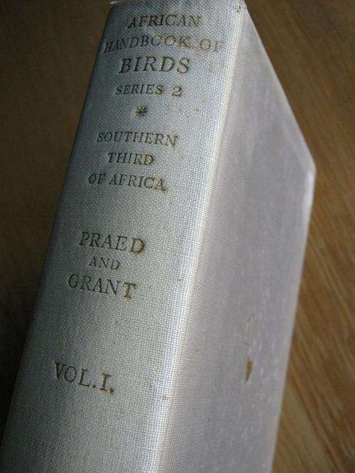 African Handbook of Birds series II Vol 1. BIRDS OF THE SOUTHERN THIRD OF AFRICA