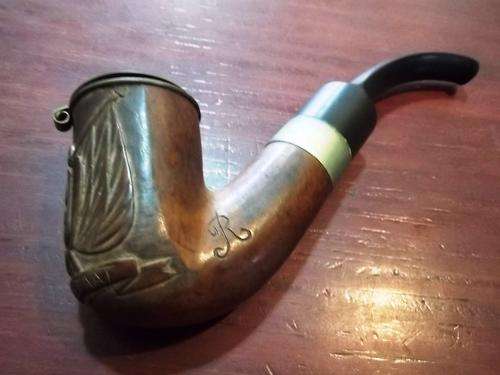 ANTIQUE PIPE CARVED WITH ORANJE VRYSTAAT COAT OF ARMS (free SA postage)